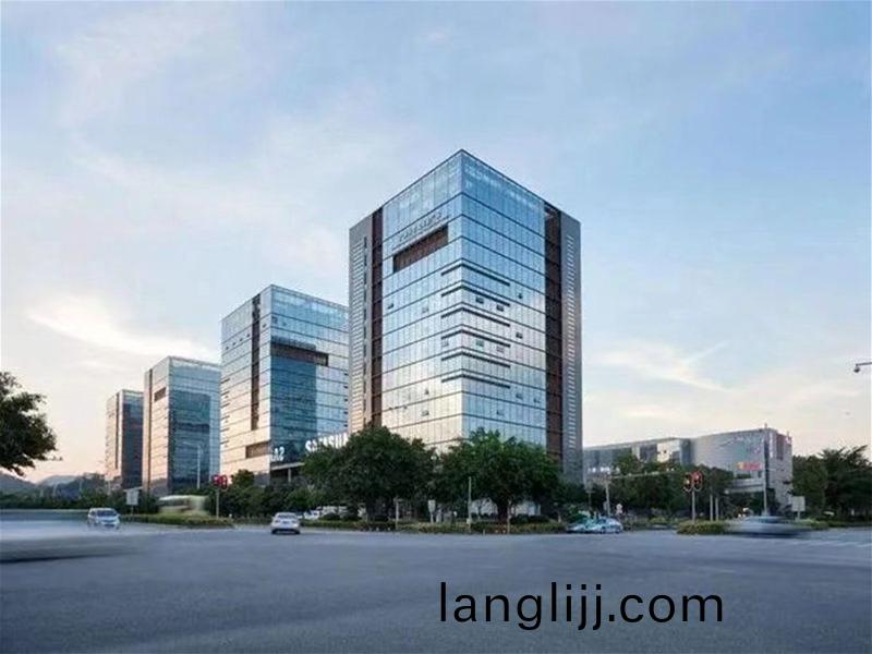 科（kē）學城(cheng)商(shang)業(ye)廣（guǎng）(guang)場